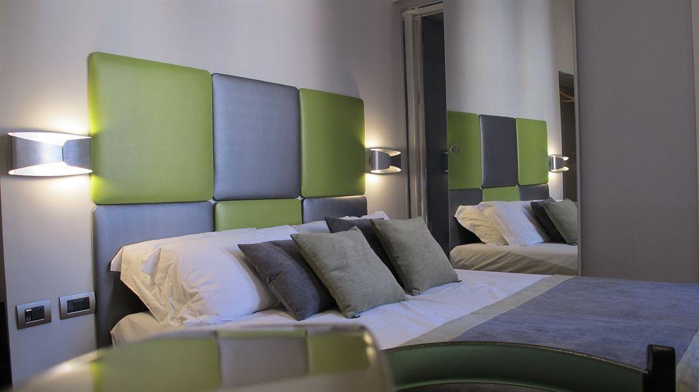 Pantheon Caesar Relais Hotel Rome Exterior photo