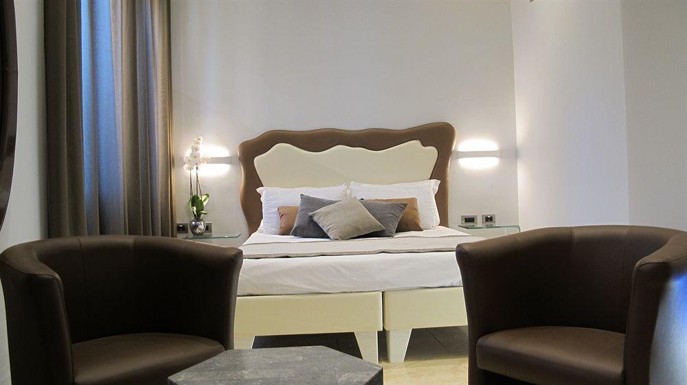 Pantheon Caesar Relais Hotel Rome Exterior photo