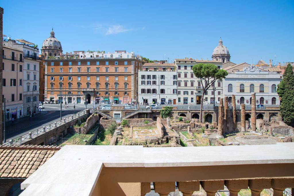 Pantheon Caesar Relais Hotel Rome Exterior photo