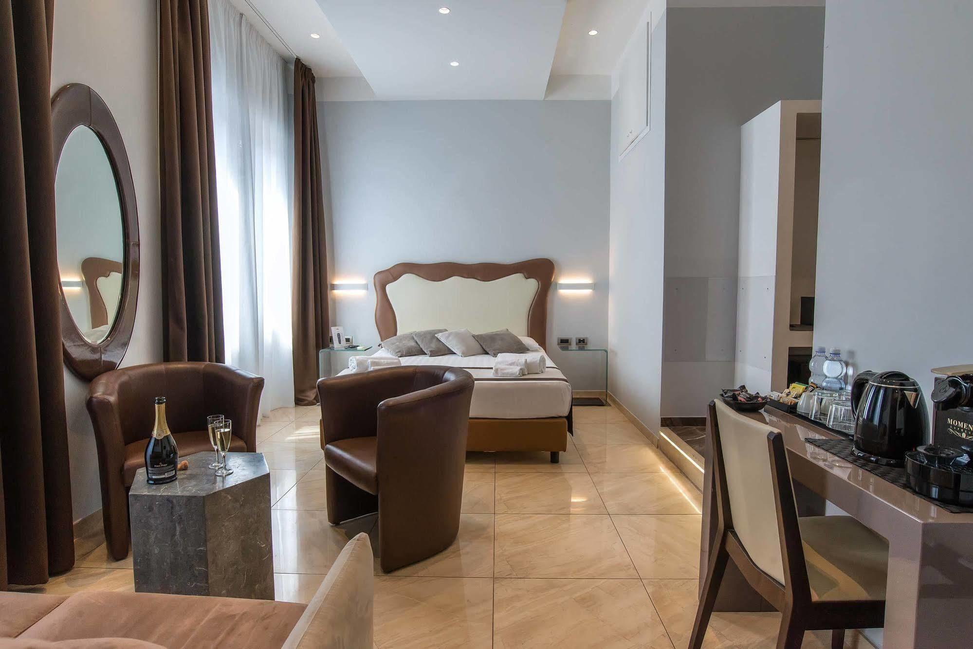 Pantheon Caesar Relais Hotel Rome Exterior photo